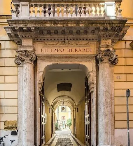 Discover The Pantheon From The Berardi Flat Apartment
